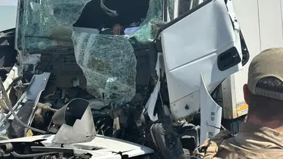 Diyarbakır'da tır kamyona çarptı: 1 ölü