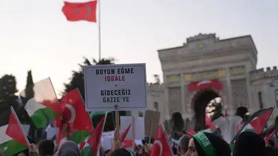 İstanbul’da 'Gazze’ye Umut Işığı Ol' Yürüyüşü