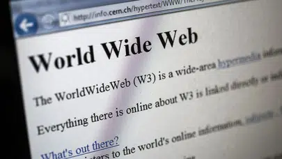 İlk internet sitesinin yayını üzerinden 34 yıl geçti