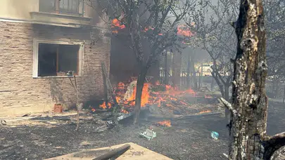 Çanakkale orman yangını büyüyor: Güzelyalı’daki villalar yandı