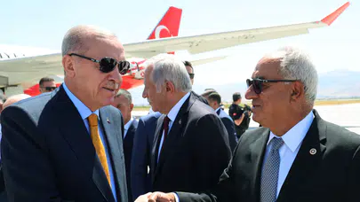 Cumhurbaşkanı Erdoğan Ahlat'ta konuştu