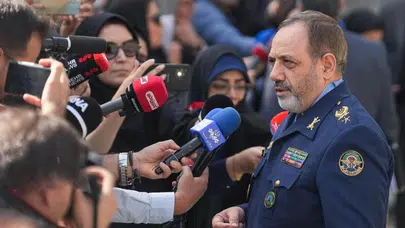 İran Savunma Bakanı açıkladı: Yeni füzeler