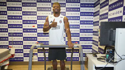 Beşiktaş'ın yeni transferi El Bilal Toure, sağlık kontrolünden geçti