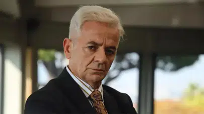 Zafer Algöz kimdir?