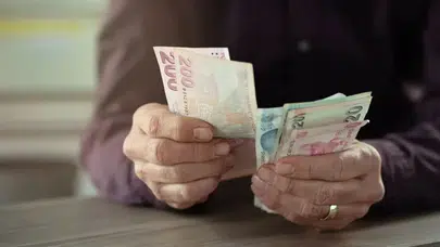 Emekliye rekor promosyon: Bankalar 28.500 TL’ye kadar ödeme yapıyor