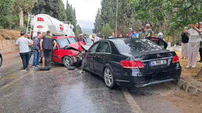 Bursa'da korkunç kaza! Mercedes ile Tofaş çarpıştı: 1 ölü, 4 yaralı!