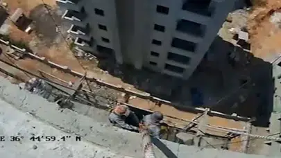 Mersin'de elektrik arızası korkuttu: 2 işçi 8. kattaki iskelede mahsur kaldı!