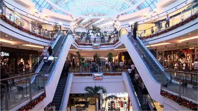 Türkiye'nin ilk lüks AVM'si kapatıldı