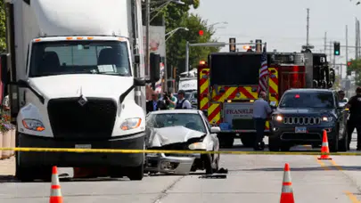 Chicago'da ICE memuru, bir kişiyi öldürdü
