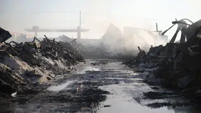 Niğde'de ambalaj fabrikasında yangın!