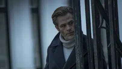 Sırtımdaki Bıçaklar (All The Old Knives) filminin konusu ne? Oyuncu kadrosunda kimler yer alıyor?