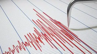 Balıkesir Sındırgı'da deprem