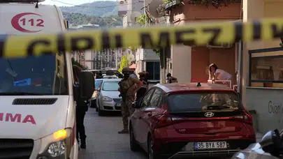 İzmir'deki silahlı saldırıyla ilgili siyasilerden ardı ardına açıklamalar