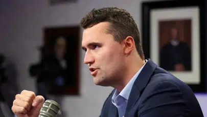 ABD'de saldırıya uğrayan Charlie Kirk kimdir?