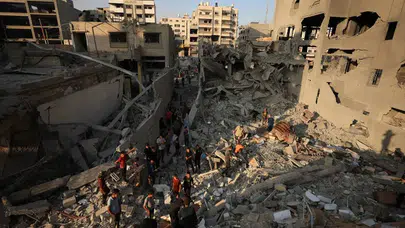 İsrail ordusu Rantisi Çocuk Hastanesine saldırı düzenledi!