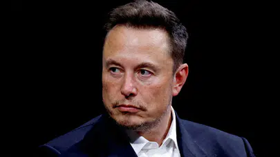 Elon Musk’tan 5 yıl sonra ilk hamle: Tesla hisseleri fırladı