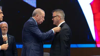 AK Parti'ye katılan Seydişehir Belediye Başkanı Hasan Ustaoğlu kimdir?