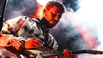 Adamlar müzik grubu gitaristi Gürhan Öğütücü kimdir?