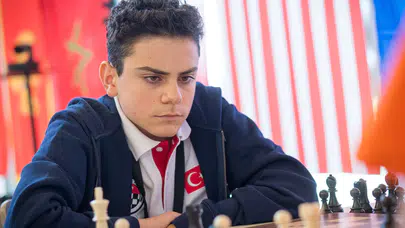 Türk satrancının parlayan yıldızı: Ediz Gürel kimdir?