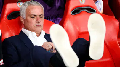 Jose Mourinholu Benfica'ya son dakika şoku!