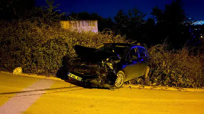 Bursa’da 2 otomobil çarpıştı: 4 kişi yaralandı