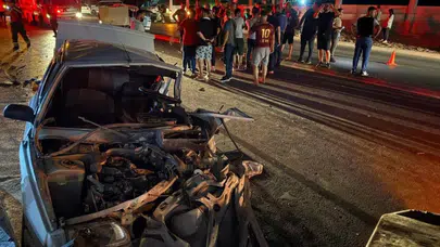 Mersin'de karşı şeride geçen araç kaza yaptı: 1 ölü, 8 yaralı