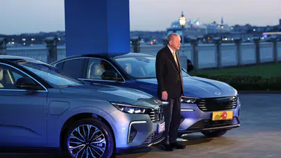 Cumhurbaşkanı Erdoğan, yeni TOGG TF10'u denedi!