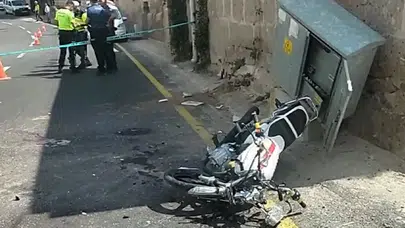 Aksaray'da motosiklet, elektrik trafosuna çarptı: 2 lise öğrencisi ağır yaralandı