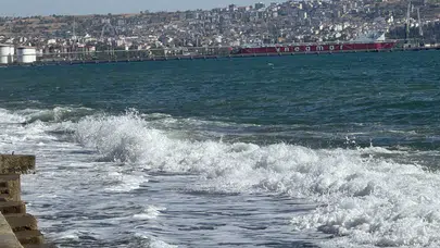 Tekirdağ'da poyraz: Deniz ulaşımı felç oldu