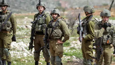 İsrail askerleri: Gazze'nin tamamını yok edeceğiz!