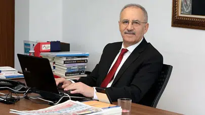 Saygı Öztürk kimdir?