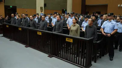 Çin'de mafya ailesine operasyon: 11 aile üyesi idama mahkum edildi