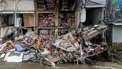 Bali'de son on yılın en kötü seli: 14 kişi yaşamını yitirdi