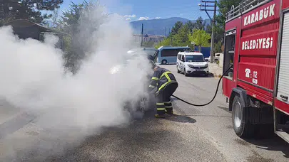 Karabük'te seyir halindeki otomobil yandı!