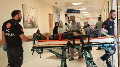 Bursa'da korkutan kaza: Üzerine sunta devrilen işçi yaralandı