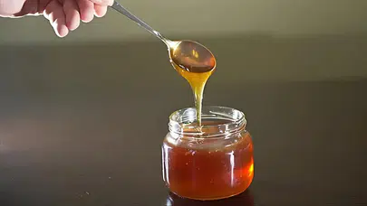 Hakiki bal nasıl ayırt edilir? Sahte bal nasıl anlaşılır?