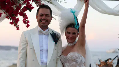 Ece Özdikici ve Ahmet Uzun çiftinden düğün!