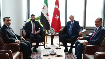 Cumhurbaşkanı Erdoğan, Ahmed Şara ile görüştü