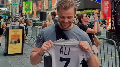 Tolga Sarıtaş'tan oğlu Ali ile ilk paylaşım geldi!