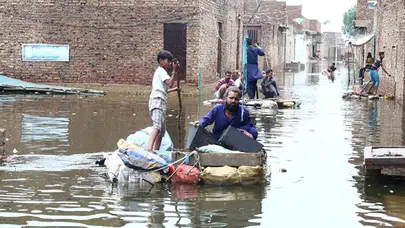Pakistan’da muson felaketi: Can kaybı 985’e yükseldi