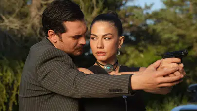 Eşref Rüya'nın yeni sezon afişi yayınlandı