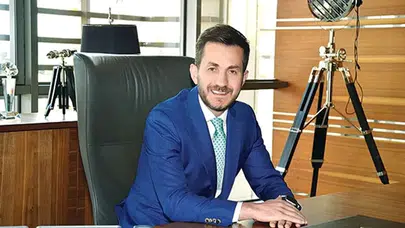 Özgür Peker kimdir, kaç yaşında ve serveti ne kadar?