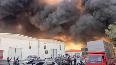 Kayseri OSB'de fabrika yangını: Bölgeye ekipler sevk edildi