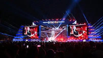 İzmir saldırısı nedeniyle Kayseri'deki konser etkinlikleri iptal edildi!
