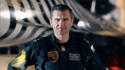 SOLOTÜRK 1. gösteri pilotu Yarbay Murat Bakıcı kimdir, kaç yaşında, nereli?