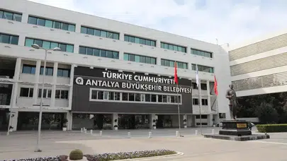 Antalya Büyükşehir Belediyesi rüşvet soruşturması: 17 gözaltı