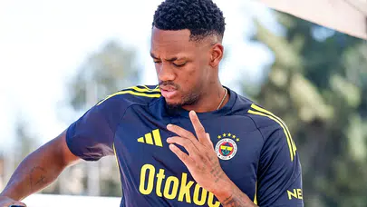 Fenerbahçe'de Jhon Duran sürprizi!