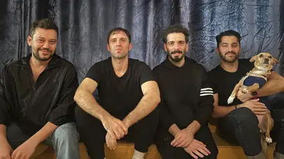 'Adamlar' grubu dağıldı mı?