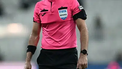 Frankfurt-Galatasaray maçının hakemi belli oldu