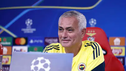 Fenerbahçe'den kovulan Jose Mourinho'ya hayatının şoku!